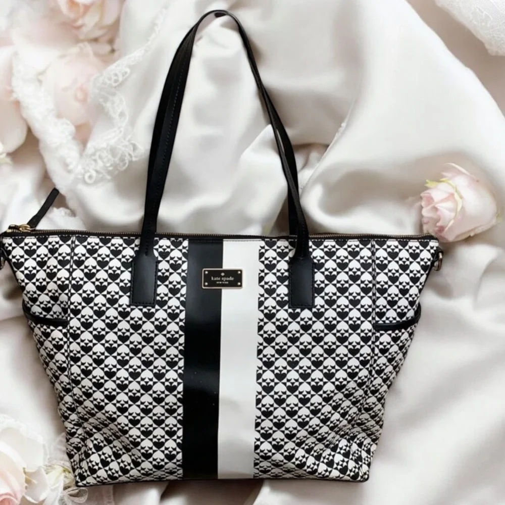 Kate Spade New York Adaira Baby Bag Penn Place Vinyl Black/White Print ♠️ - Picture 9 of 16